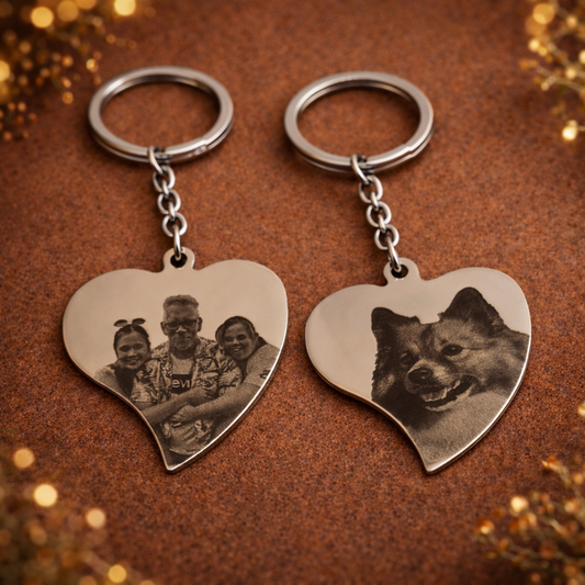 silberner Schlüsselanhänger mit Fotogravur